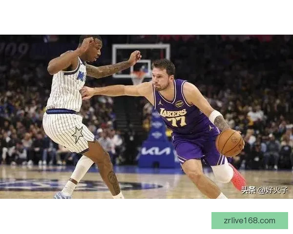 东契奇因16次技术犯规被NBA处罚无薪禁赛损失超二十六万美元